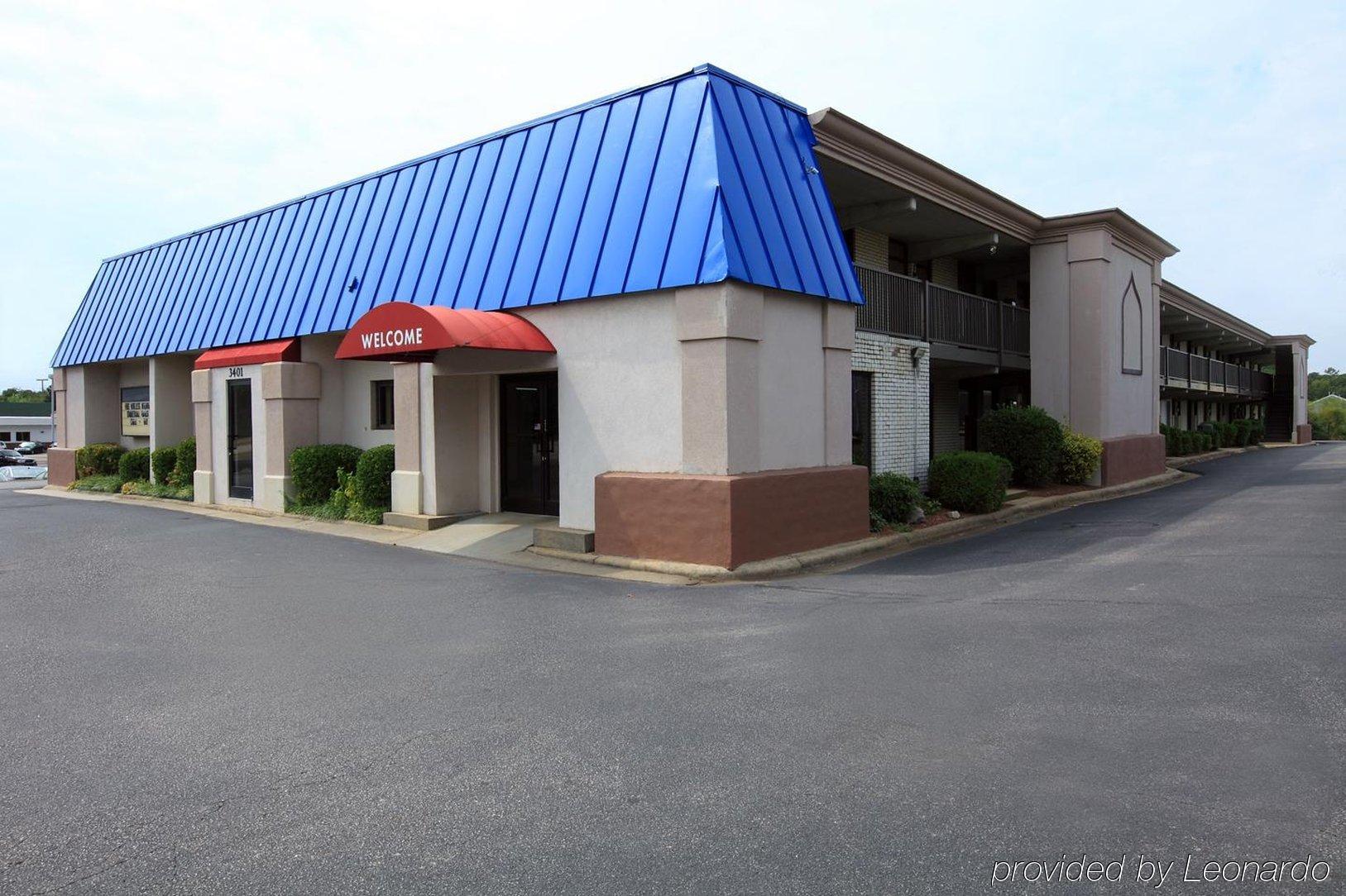 Americas Best Value Inn North Capital Ралей Екстериор снимка